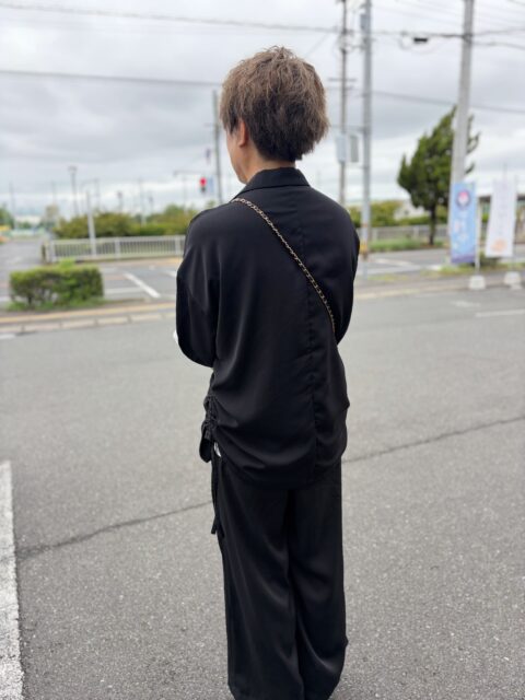イケメン目指してるおしゃれ女子‼️

週末のライブに向けて
ブリーチオンカラー、ツイストパーマ！

めっちゃかっこいい😎

いつもありがとうございます！
楽しんできてくださーい😊

#倉敷美容室
#水島美容室
#ブリーチオンカラー
#ツイストパーマ
#イケメンヘア
